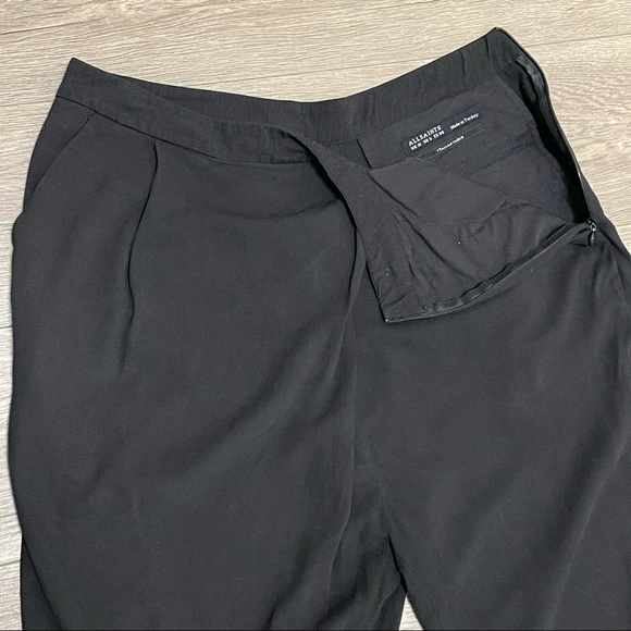 All Saints Women's Black Chia Trouser Pants Pleated Front Tapered Legs Sz 6 Wool - Picture 8 of 8